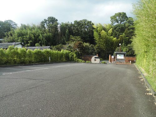 竹採公園の駐車場
