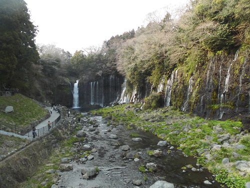 静岡県東部観光スポット・名所の富士宮市＜白糸の滝、音止めの滝＞