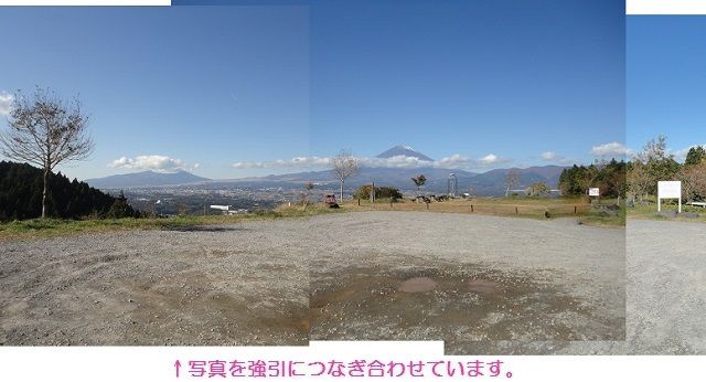 誓いの鐘がある誓いの丘からの富士山ビュー