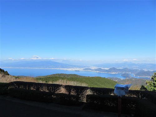 だるま山高原展望台からの富士山【伊豆市】：展望地からの眺望