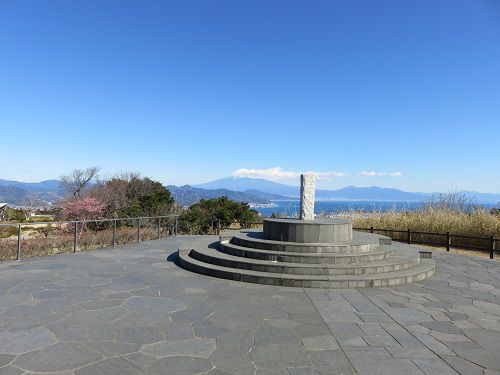 吟望台と富士山