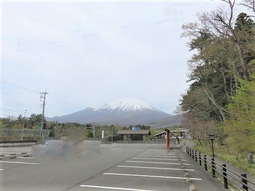 「東口本宮 冨士浅間神社（須走浅間神社）」からの富士山ビュー２