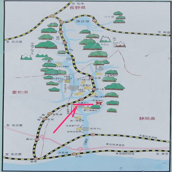 秋葉ダム千本桜の現地案内看板（広域図）