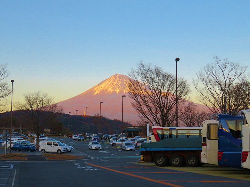 富士山ビュー：「富士川サービスエリア（下り）」からの富士山ビュー